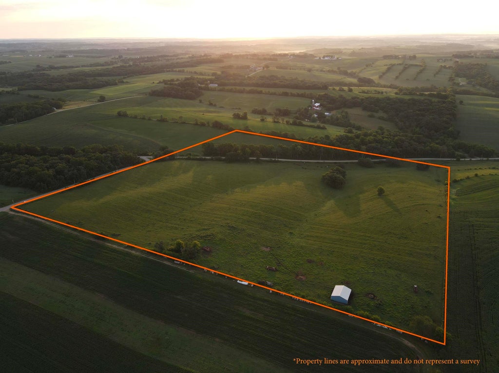 000 Holstein Prairie Road, Adams