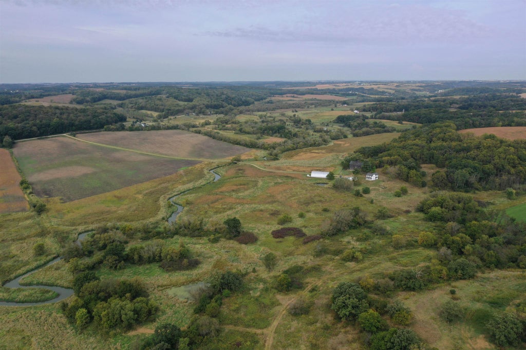 108.57 +/- Ac County Road N, Argyle