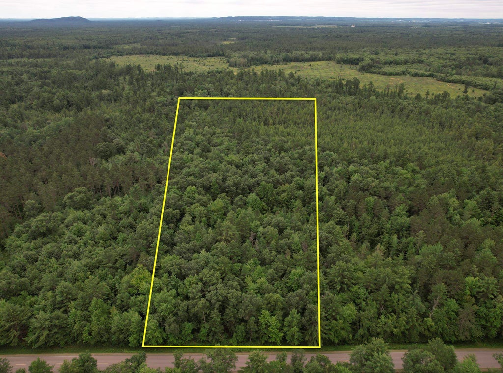 000 Cty Road B Road, Mentor