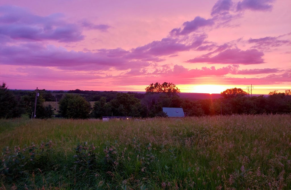 S6998 Missel Road, Wheatland