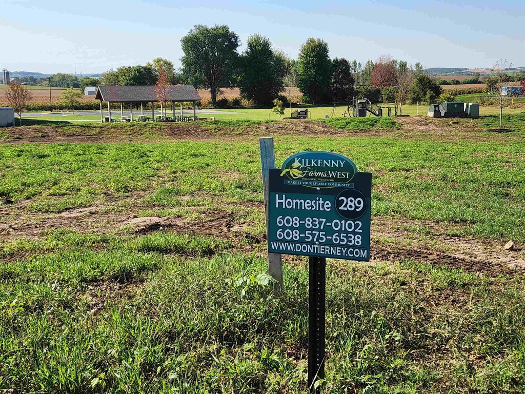 1605 Eileen Court, Waunakee