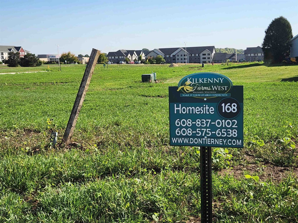 1602 Eileen Court, Waunakee