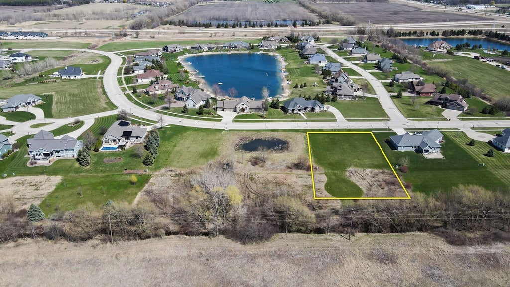 382 N Country Lane, Fond Du Lac