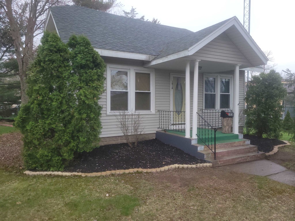 1018 Elm Street, Wisconsin Dells