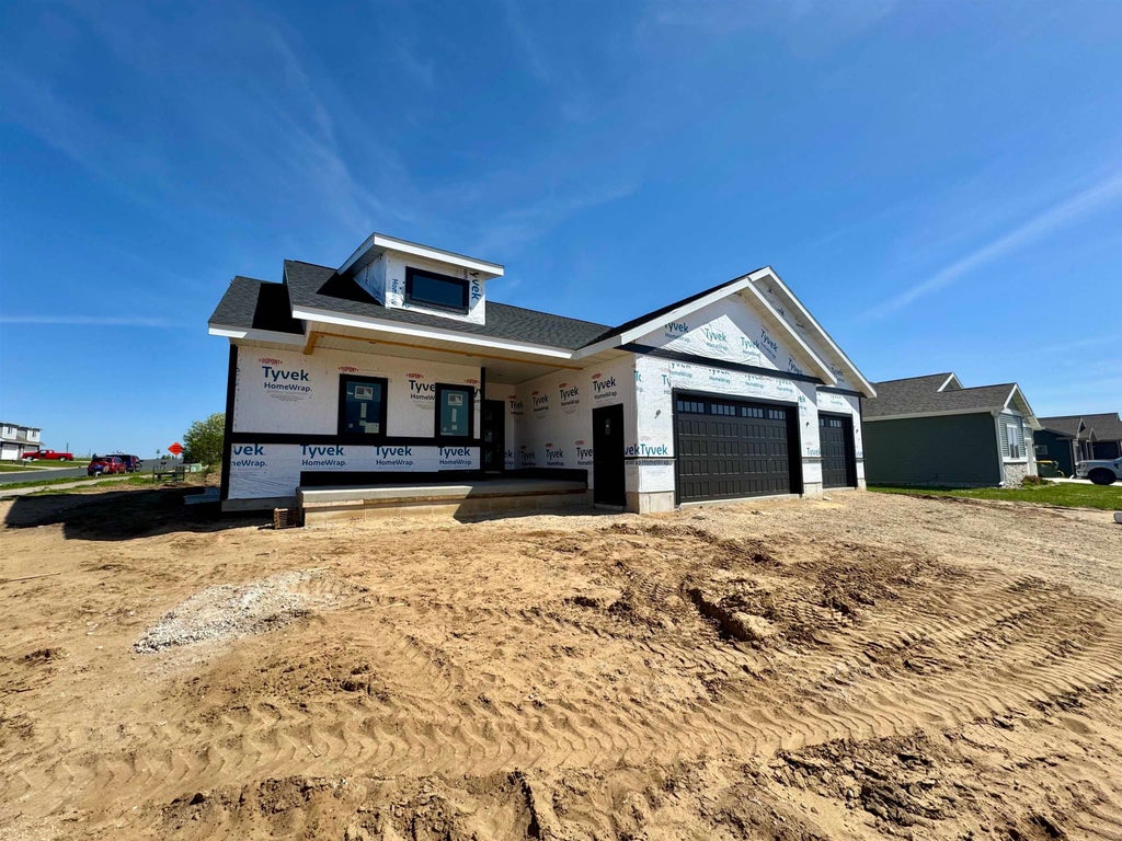 2109 Goldfinch Lane, Sauk City