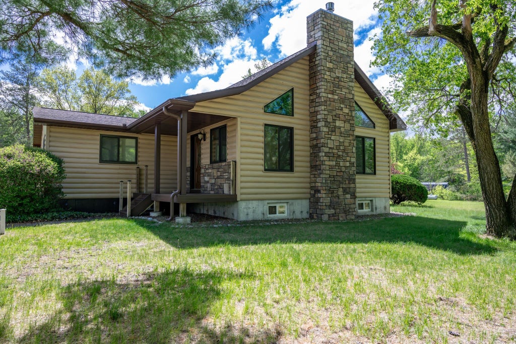 N12124 12th Avenue, Necedah