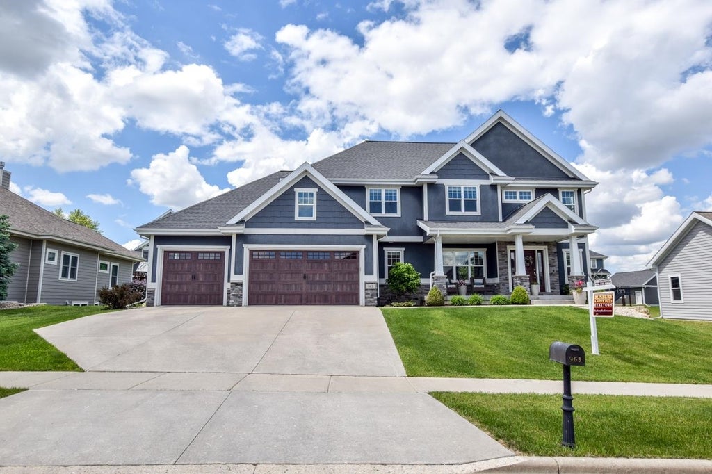963 Brynhill Drive, Oregon