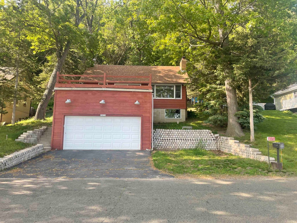 W10728 Tipperary Road, Dekorra