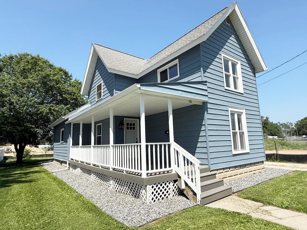 233 Second Street, Randolph