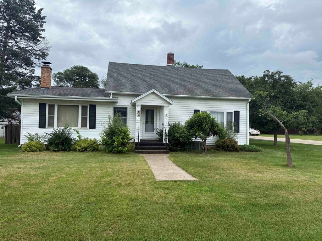 109 S 1st Street, Avoca