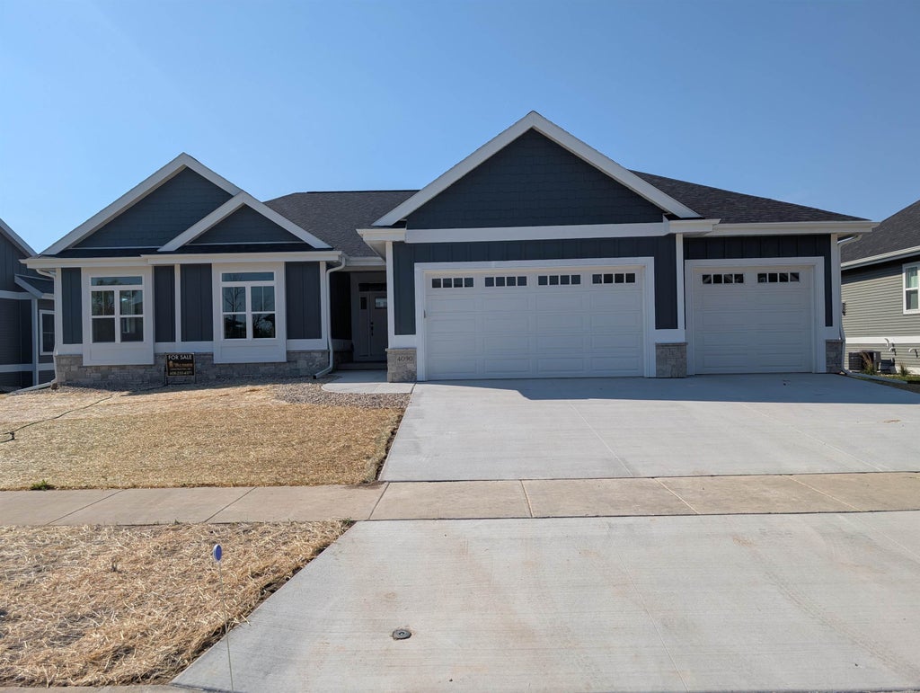 4090 Hanover Drive, Deforest