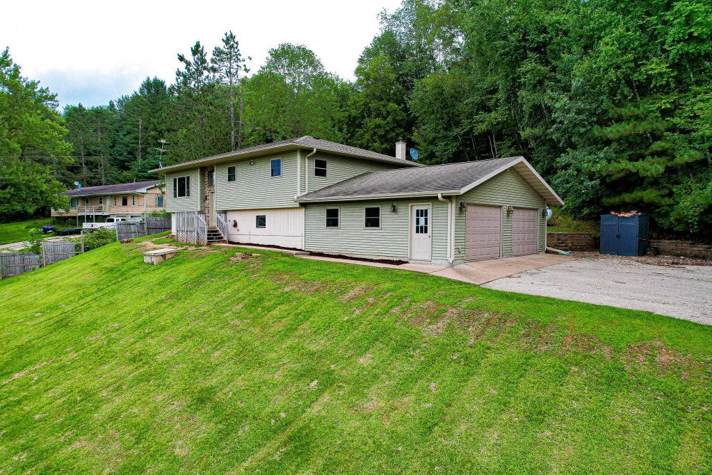 11828 Fairway Road, Sparta