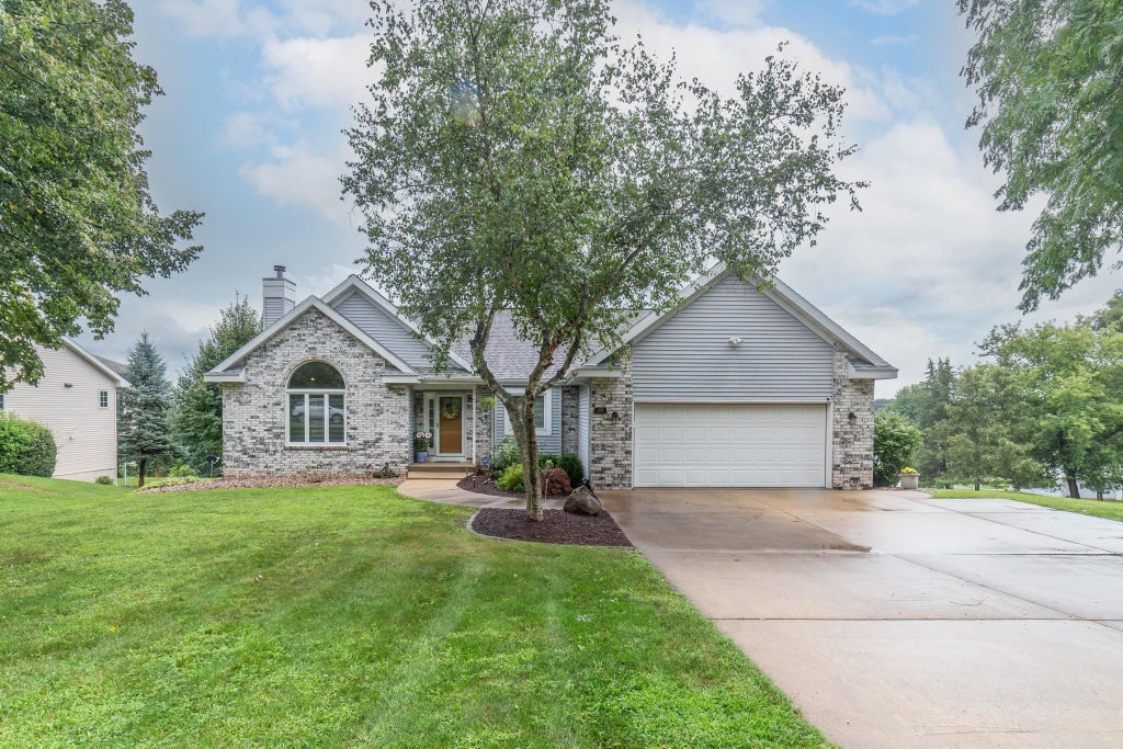 630 Morningstar Drive, Portage