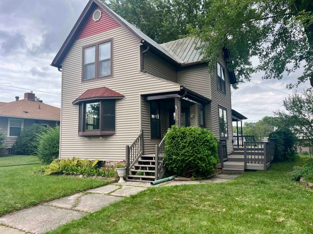 509 N Benton Street, Sparta