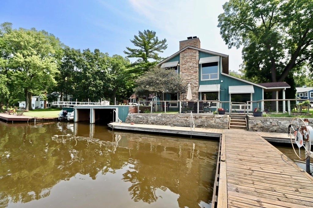 2870 S Riverside Drive, Beloit