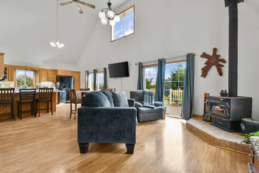 N3240 County Road Bb, Elba