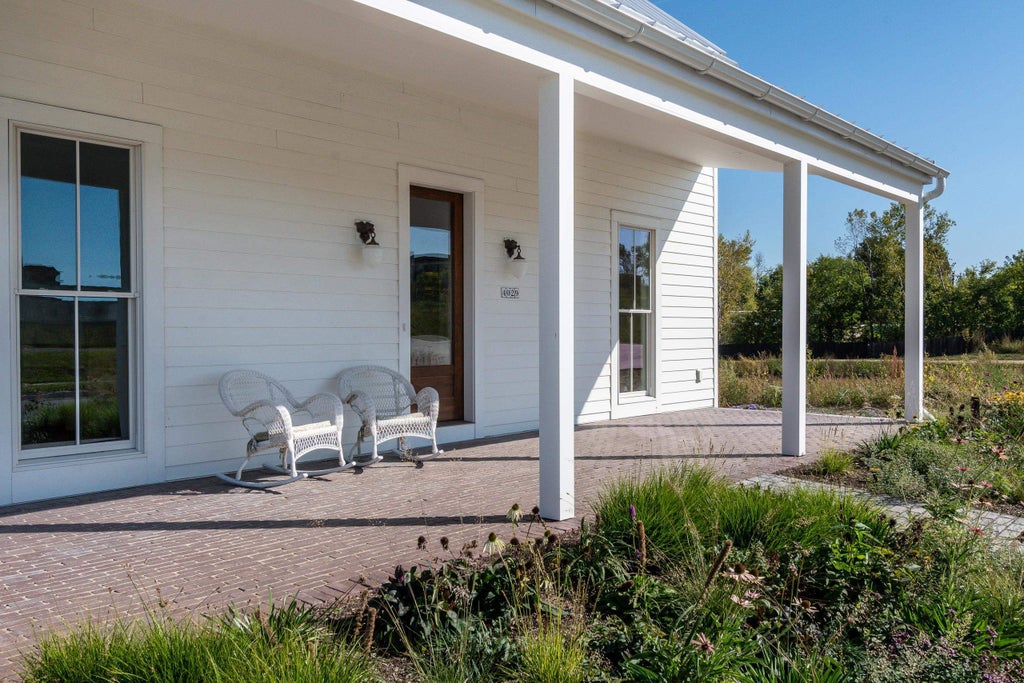 4029 Serenbe Street, Middleton