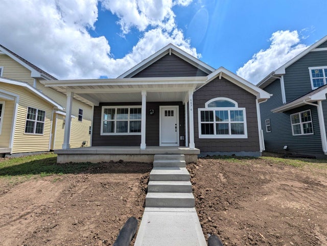 Photo of Listing #1991567