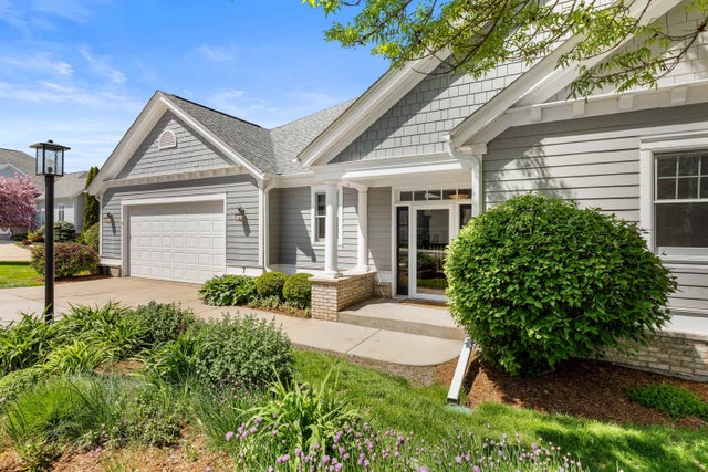 Photo of Listing #1999840