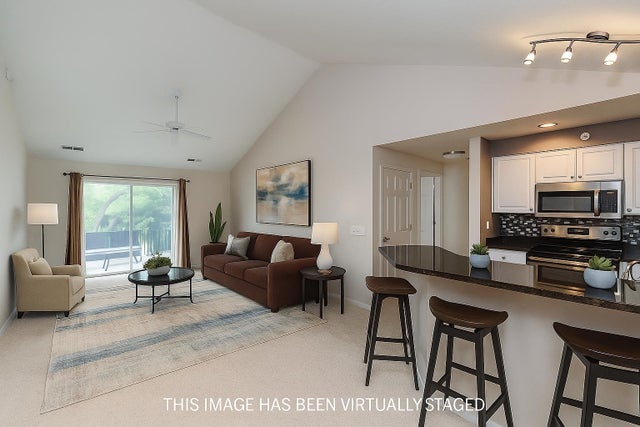 Photo of Listing #2002197