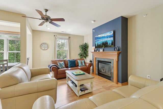 Photo of Listing #2003713