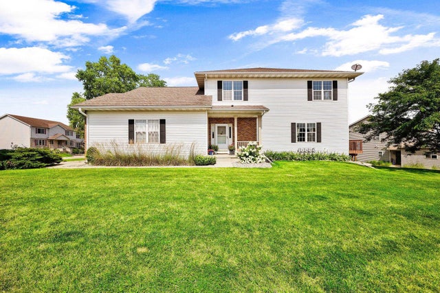 Photo of Listing #2004303