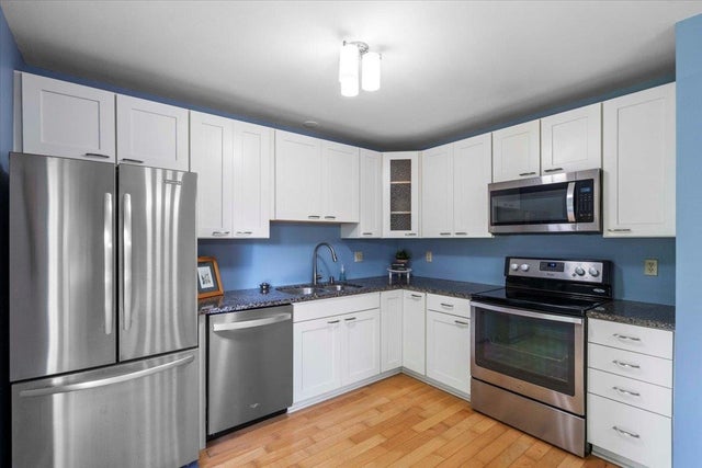 Photo of Listing #2005693