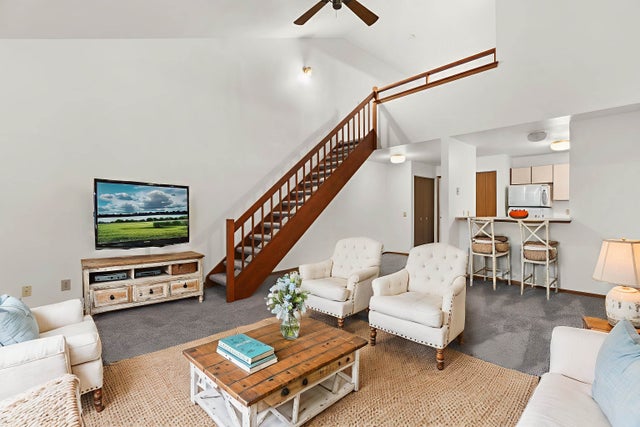 Photo of Listing #2006214