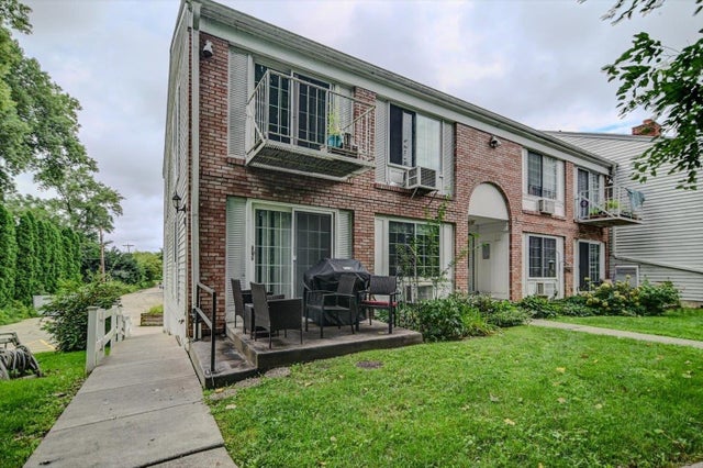 Photo of Listing #2006543