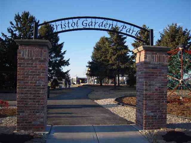 Photo of Listing #1951457