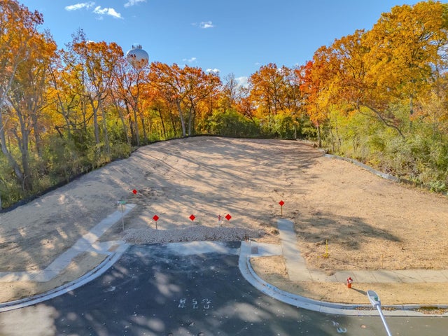 Photo of Listing #2009497