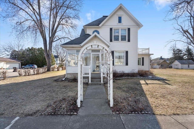 Photo of Listing #1994748