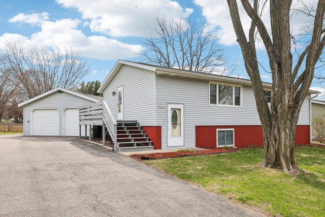 Photo of Listing #1998307