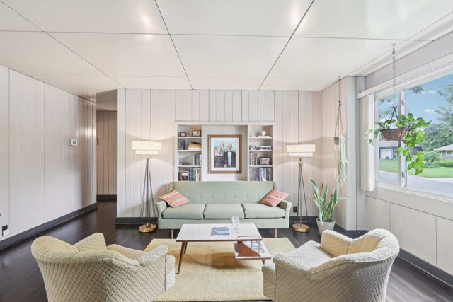 Photo of Listing #1998349