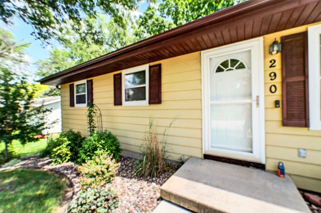 Photo of Listing #2002721