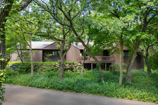 Photo of Listing #2002726