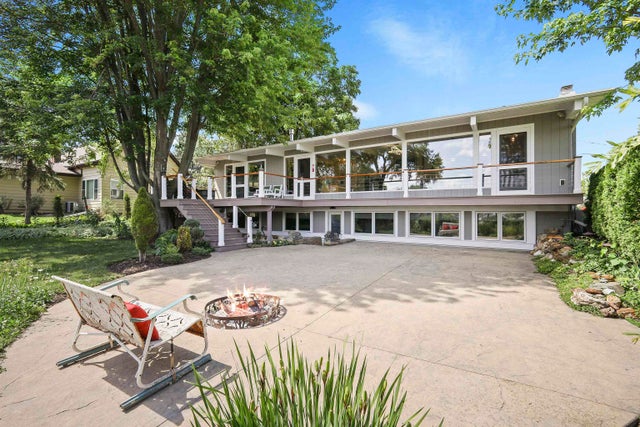 Photo of Listing #2002981