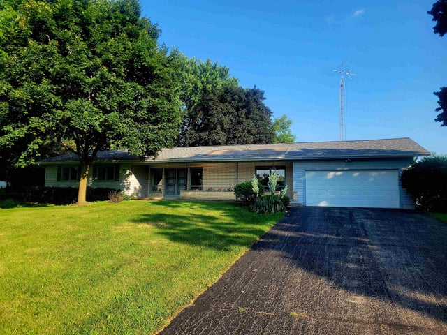 Photo of Listing #2003667