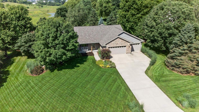 Photo of Listing #2004580