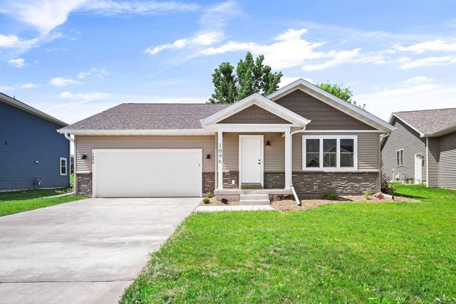 Photo of Listing #2005253