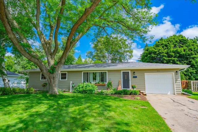 Photo of Listing #2005424