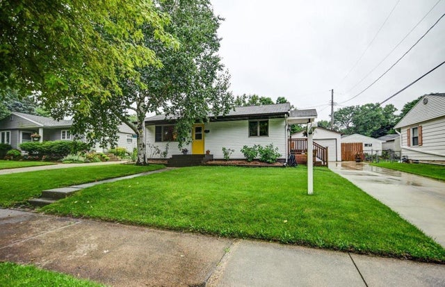 Photo of Listing #2005472