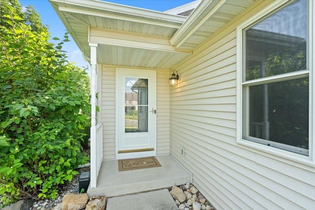 Photo of Listing #2005579