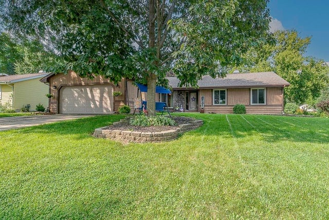 Photo of Listing #2005950