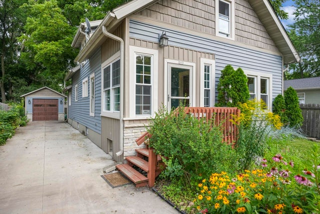 Photo of Listing #2006178