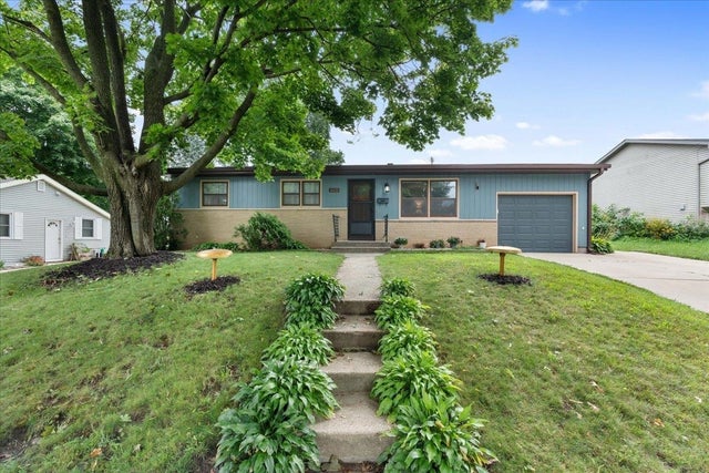 Photo of Listing #2006564