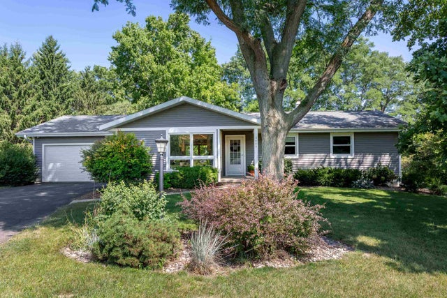 Photo of Listing #2006993