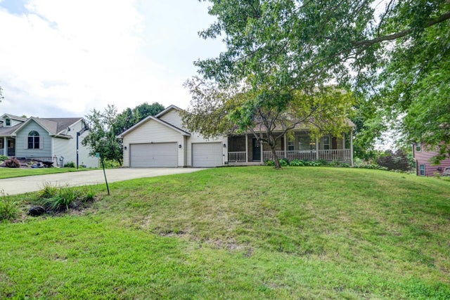 Photo of Listing #2007284