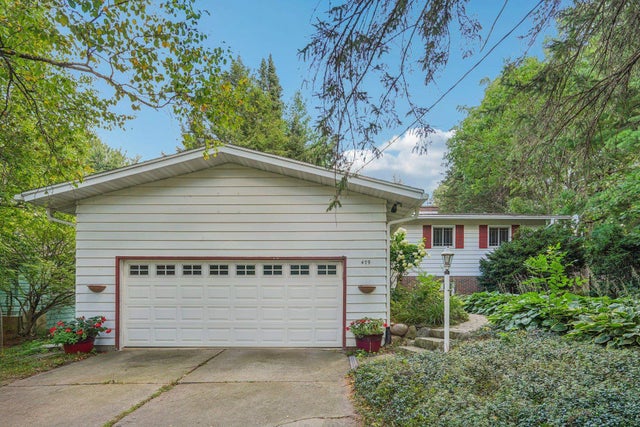 Photo of Listing #2007498