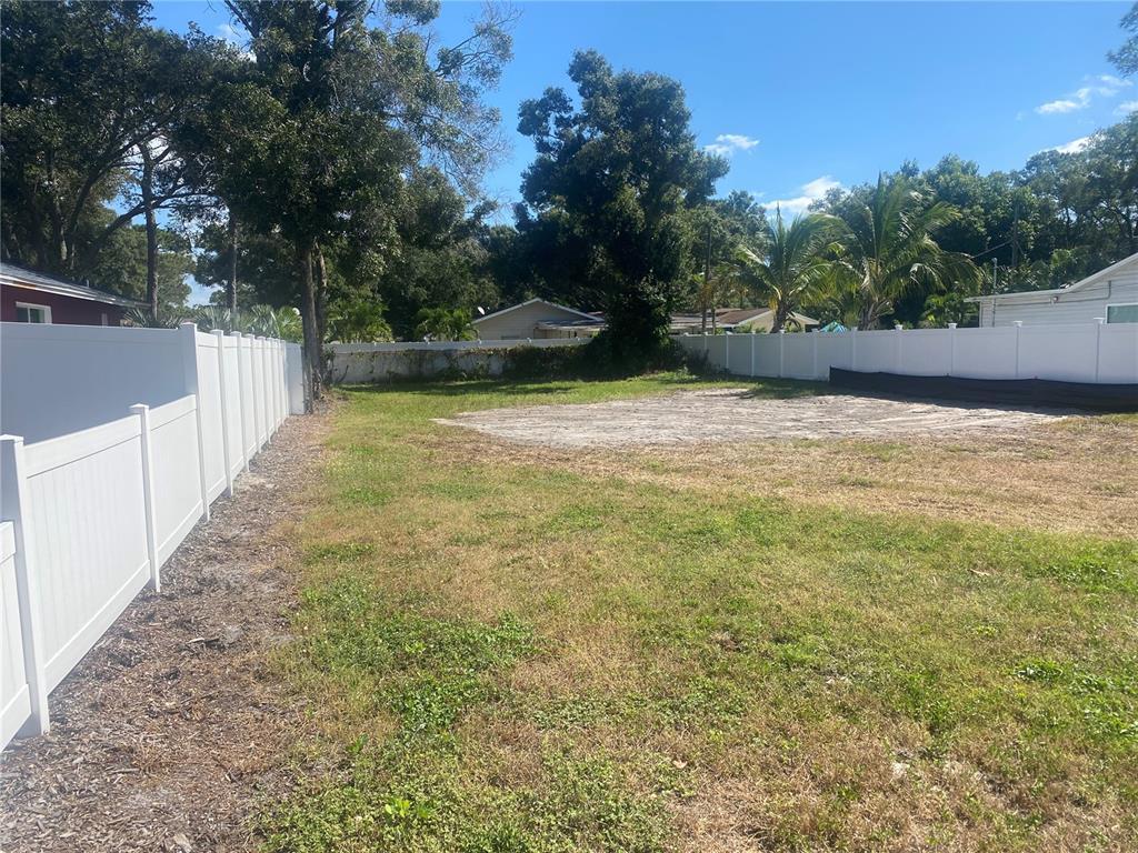 Photo of Listing #U8140448